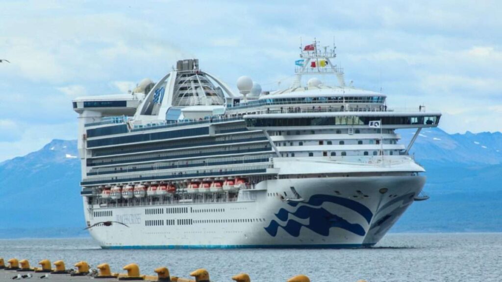 Tasas portuarias, AGP, Secretaría de Turismo, Cruceros, Recambio de tripulantes, Daniel Scioli, Gastón Benvenuto