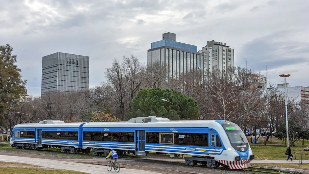 Tren de Paraná, tren a Colonia Avellaneda, Servicio Regional de Trenes de Entre Ríos, Trenes Argentinos Regionales, Entre Ríos
