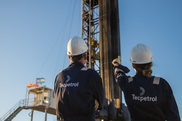 Tecpetrol, GNL, Gas, Petróleo, Bahía Blanca