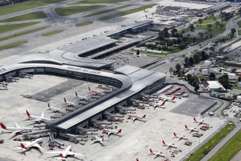 aeropuerto el dorado