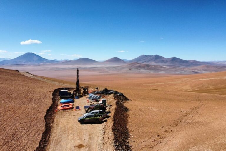 Cobre, San Juan, Pampa Metals Piuquenes