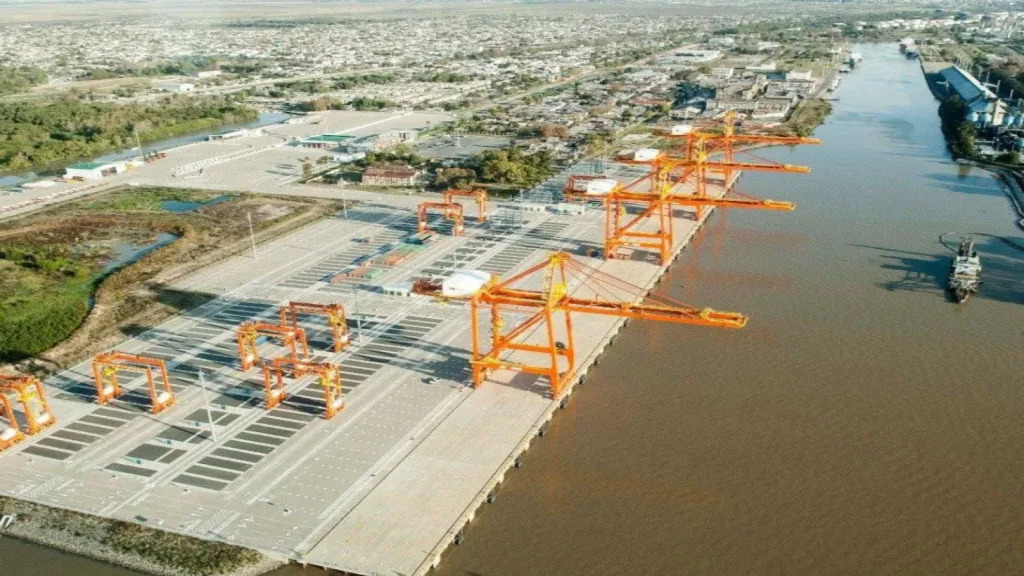 Puerto La Plata, La Plata, puerto