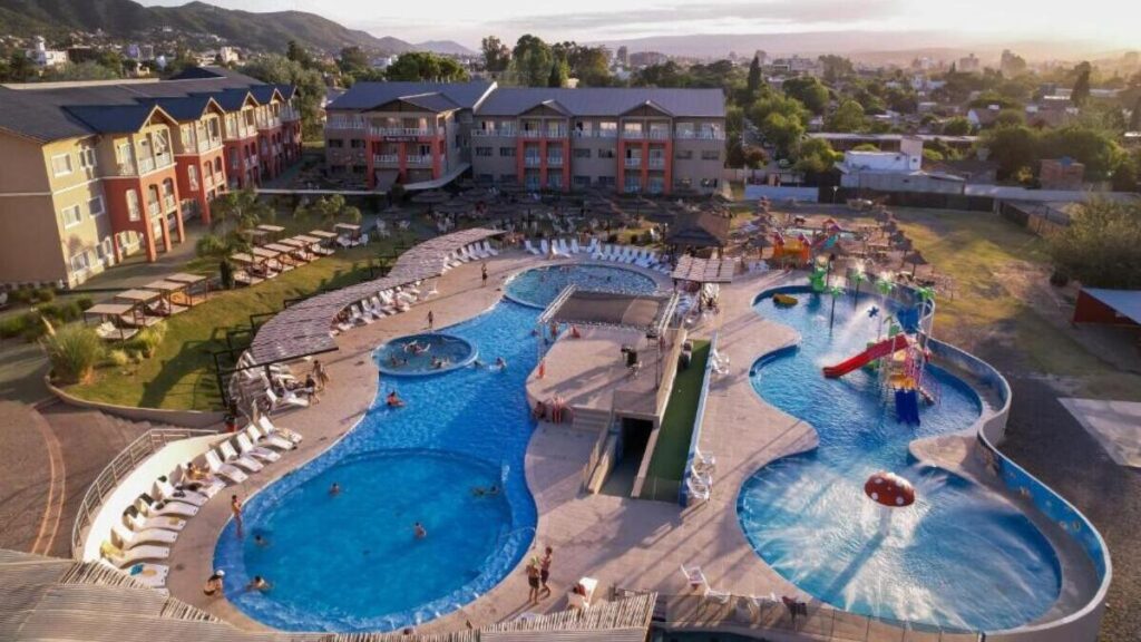 Añelo, Crísis Habitacional, Vaca Muerta, Hotel 5 estrellas.