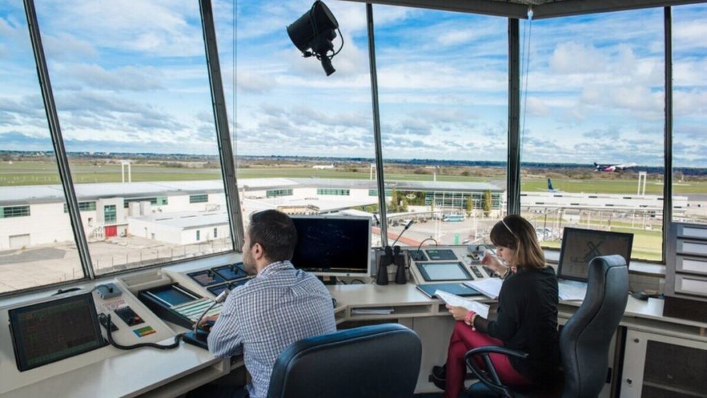 Controladores aéreos, ATEPSA, Medidas de fuerza, Juan Pablo Schinello