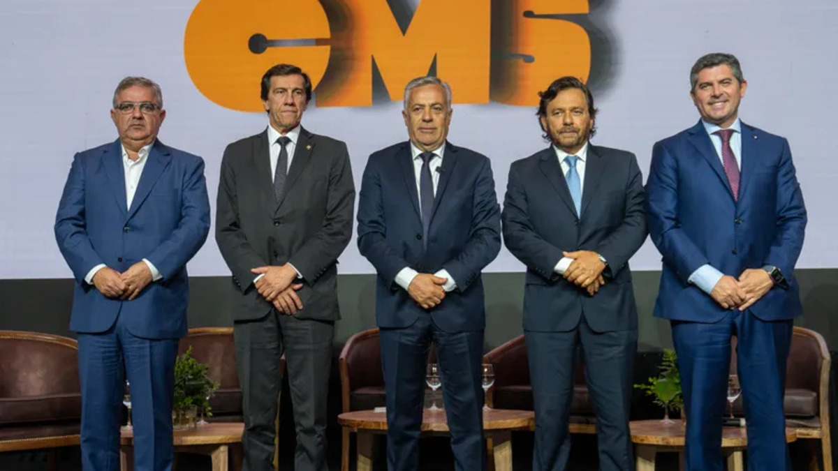 El gobernador de San Juan, primer presidente de la Mesa del Cobre: "La ...
