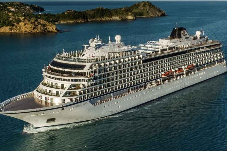Temporada de cruceros, Puerto Buenos Aires, Viking Jupiter, Usuhaia