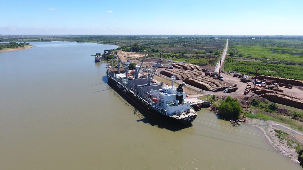 Entre Ríos, Puerto Ibicuy, Puerto Concepción del Uruguay, exportaciones, Transporte de carga