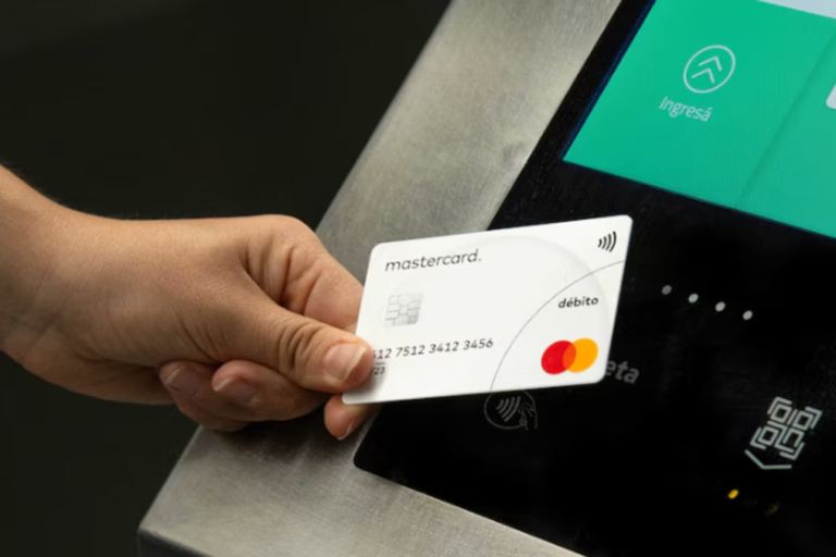 SUBE, Tarjetas bancarias, Subte, Medio de pago, Celulares