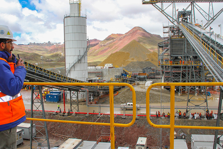 Código Minero, Minería, Secretaría de Minería, Canon Minero, Luis Enrique Lucero