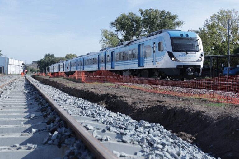 Belgrano Sur, Tapiales, Obras ferroviarias, Banco Mundial, Trenes Argentinos, Electrificación