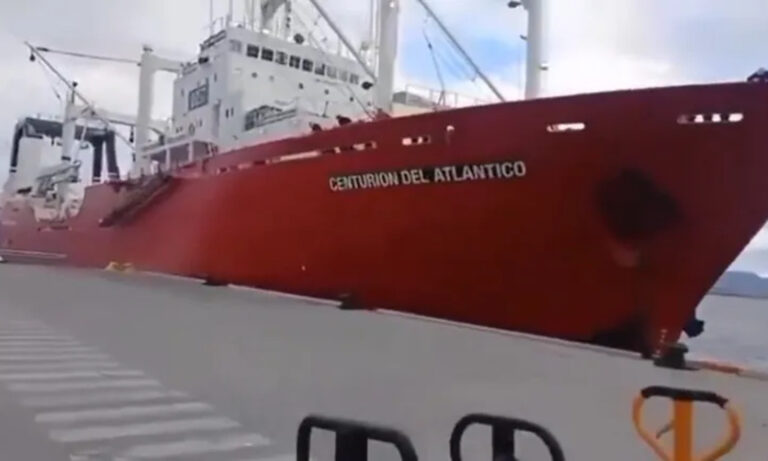 Buque, choque, Puerto de Ushuaia