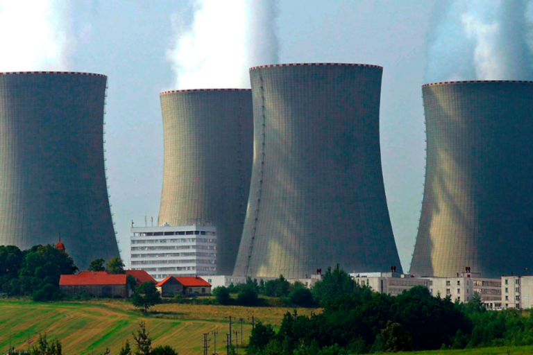 Energía nuclear, China, Estados Unidos, Reactores nucleares