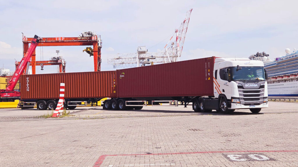 Bitrenes, Toyota, Yusuf Logistics, Transporte de carga, Puerto Buenos Aires