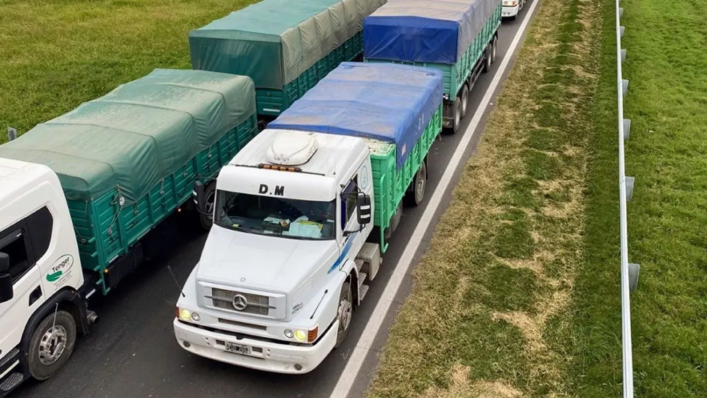 Gran Rosario, Exportaciones, Camiones, Maíz, Agroindustria