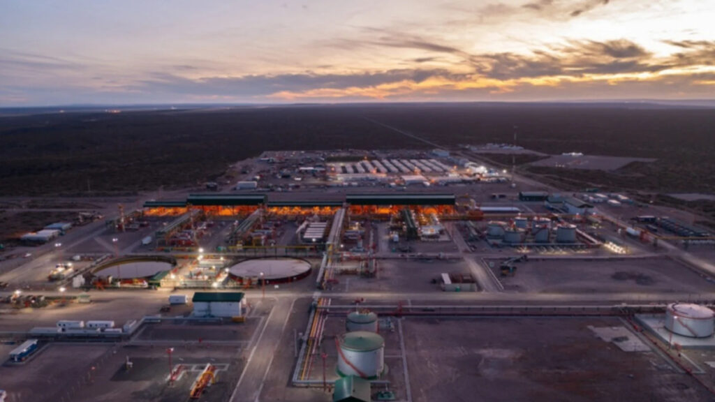 petronas vaca muerta La Amarga Chica