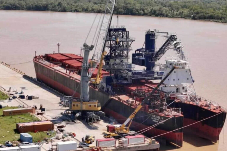 Grisel N, Barcaza, Estación flotante, Rió La Plata, Agroexportaciones