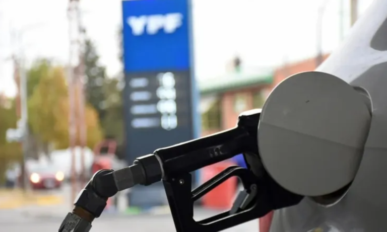 Combustibles, Nafta, Estaciones de servicio, Transporte de combustibles