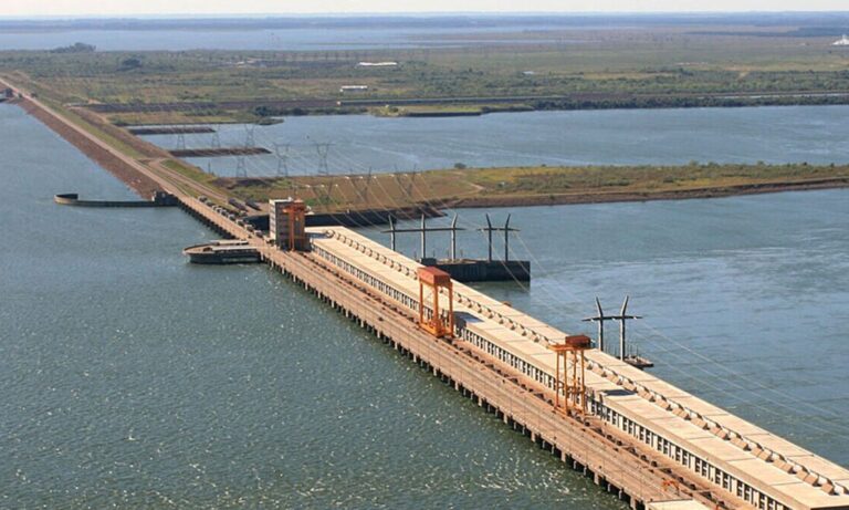Represa Yacyretá, Energía hidroeléctrica, Paraguay, Santiago Peña, Daniel González, Javier Milei