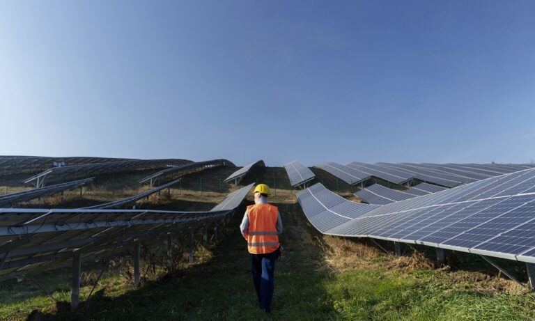 Energías renovables, Energía solar, Energía Eólica, YPF Luz, Genneia