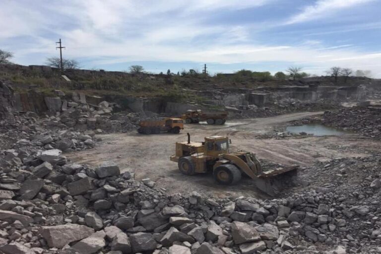 Minería, piedra, Olavarría, cantera