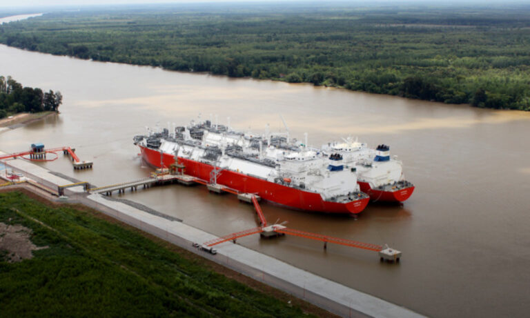 Buques GNL, Gas, Escobar, ENARSA