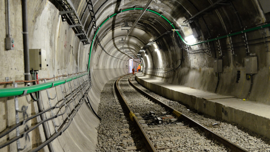 Subte, SBASE, Línea H, Línea E