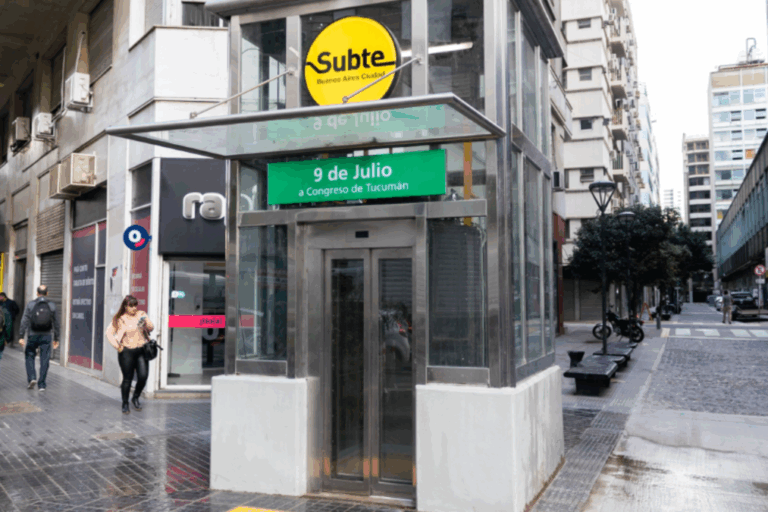Línea D, Subte, Nodo obelisco, SBASE, Ascensor