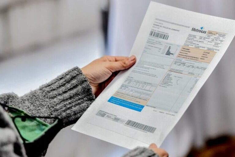 Tarifas gas natural, Aumentos servicios públicos, Subsidios energía Argentina, Actualización precios electricidad, Impuestos combustibles líquidos,