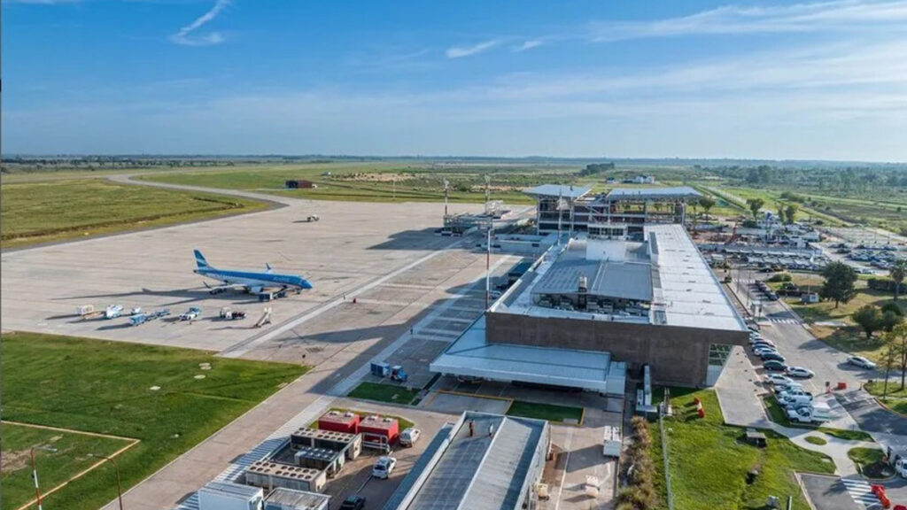 Aeropuerto de Rosario, Rosario, World2Fly, España, Europa