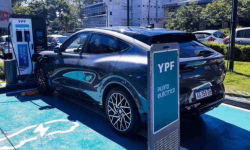 energía, movilidad eléctrica, autos eléctricos, estaciones de servicio, tarifas, Argentina, Brasil, Chile,
