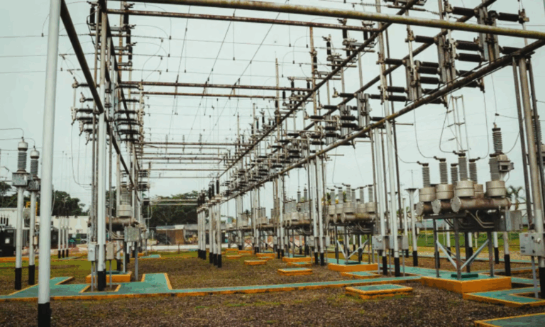 Estación transformadora de Quequén, electricidad, Buenos Aires