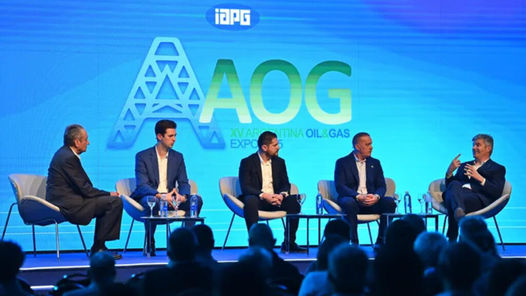 AOG