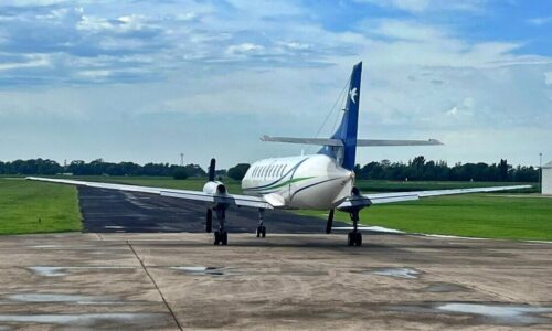Villa Gesell, Vuelos comerciales, Turismo regional, Humming Airways, Aeroparque Jorge Newbery, Conectividad aérea, Temporada alta