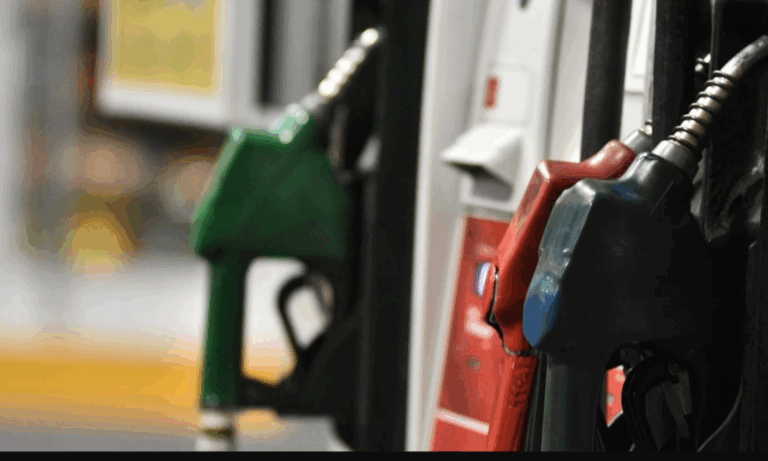 combustibles, venta, mercado, nafta, gasoil, consumo, premium, YPF, Shell, Axion,