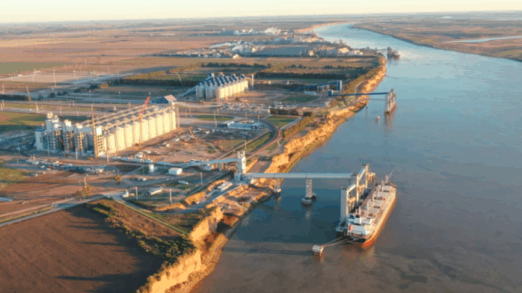 puertos, Aceitera General Deheza, Timbúes, Santa Fe, río Paraná, hidrovía,