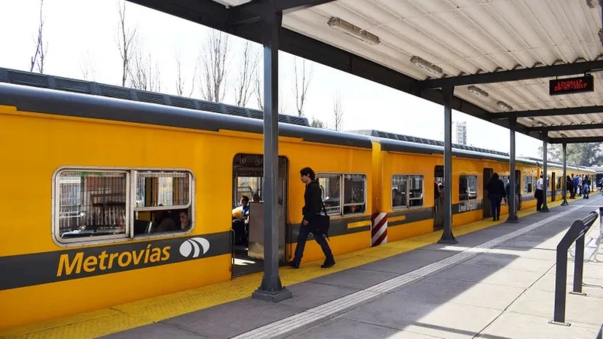El Gobierno prorrogó por 60 días las concesiones del tren Belgrano Norte y  del Urquiza - Dinamicarg