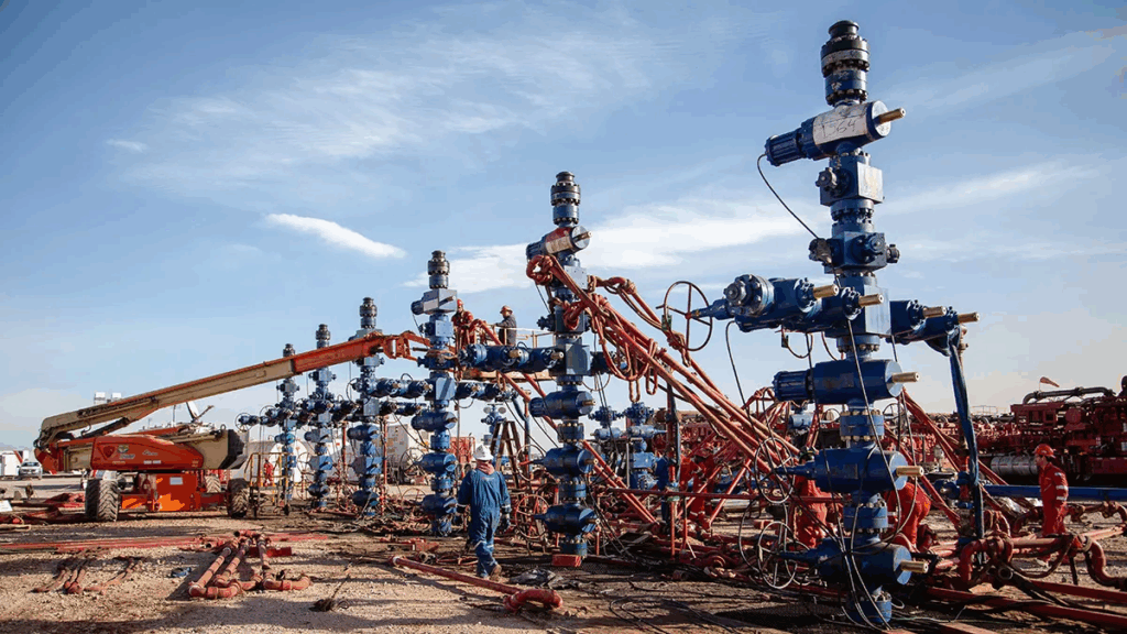 Vaca Muerta, refractura, pozos maduros, hidrocarburos, CAPEX, eficiencia, sostenibilidad, Calfrac, producción, innovación, SPE,