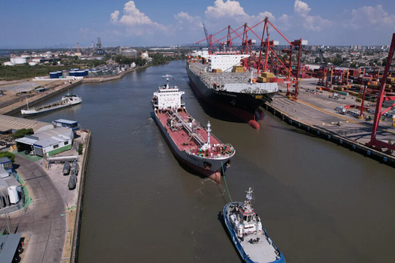 Dock Sud, puerto, puertos, contenedores, Buenos Aires