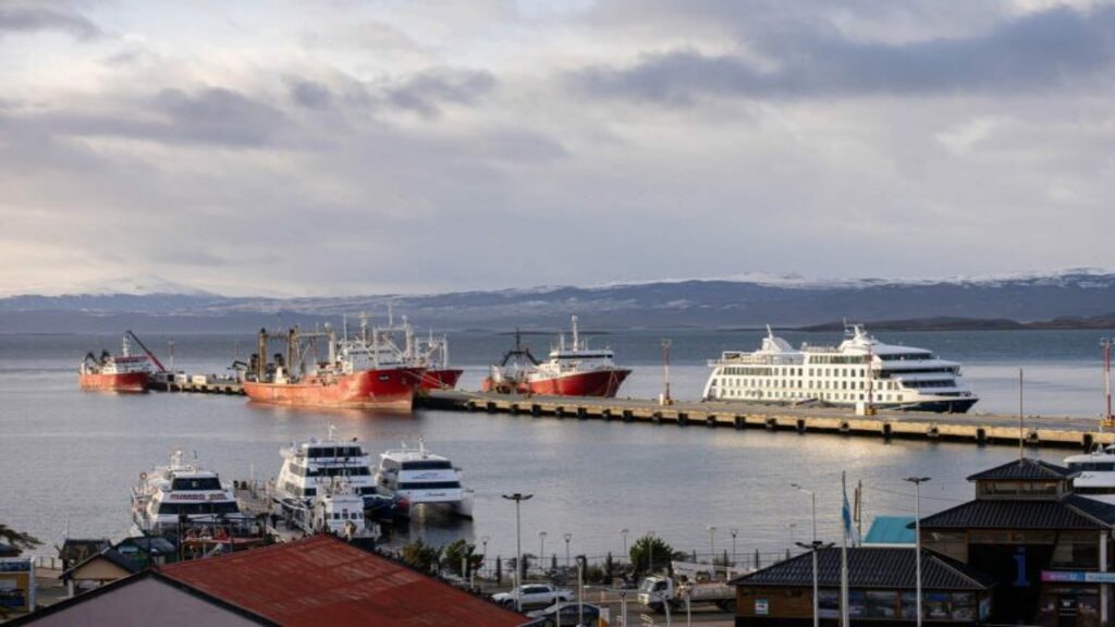 Ushuaia, Puerto de Ushuaia, DPP, cruceros
