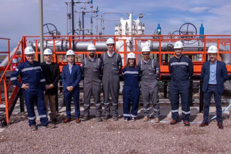 Oldelval, Trafigura, Vaca Muerta, Bahía Blanca, oleoducto, Refinería Bahía Blanca, Duplicar Norte, petróleo,