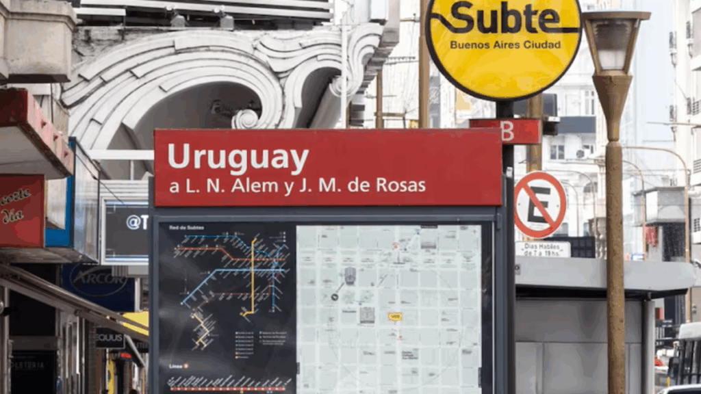 Subte, Línea B, Tren, Transporte público, Legislatura porteña, CAF, CRRC, Infraestructura, Línea A, Línea C, Renovación de flota, Obras públicas, Presupuesto 2026