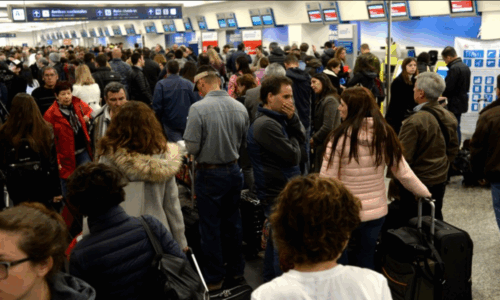 Aerolíneas Argentinas, APLA, ATEPSA, AAA, gremios, transporte aéreo, acuerdo laboral, conflicto sindical, transporte, paros,