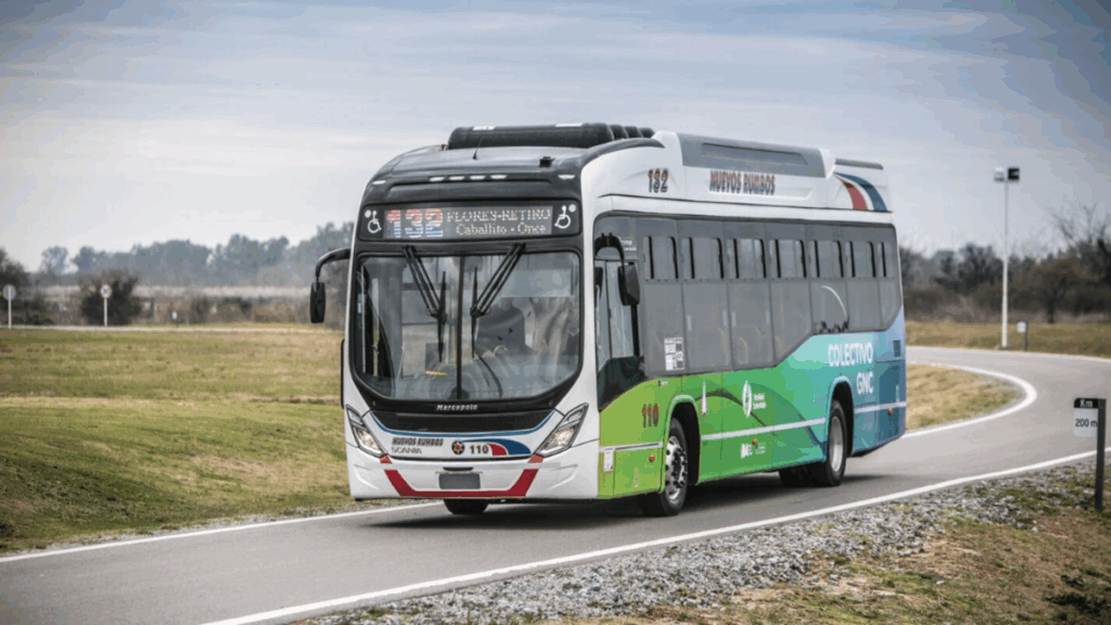 transporte público, colectivos, GNC, movilidad sustentable, Ciudad de Buenos Aires, AMBA, Grupo Metropol, líneas 65 y 151,