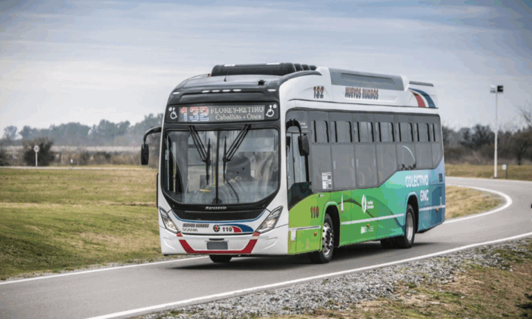 transporte público, colectivos, GNC, movilidad sustentable, Ciudad de Buenos Aires, AMBA, Grupo Metropol, líneas 65 y 151,