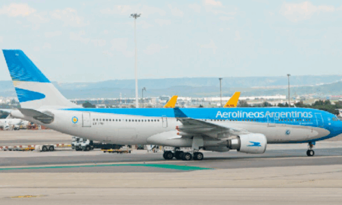 Aerolíneas Argentinas, Airbus A330, Río de Janeiro, Aeroparque, Ezeiza, ANAC, Tráfico aéreo, Temporada de verano, Transporte aéreo, Brasil, Boeing 737