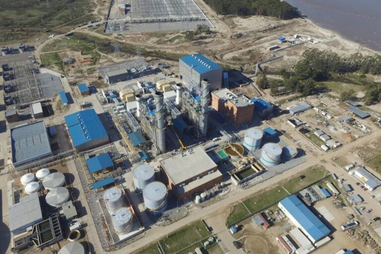 El gasoducto Cruz del Sur, que une Uruguay con Argentina (Gasoducto Cruz del Sur)