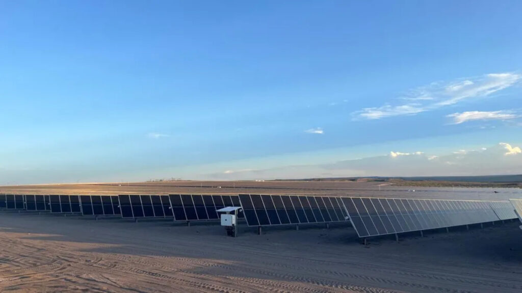 Mendoza: el Parque Solar San Rafael comenzó a operar de manera anticipada, con la entrada en servicio de 140 MW