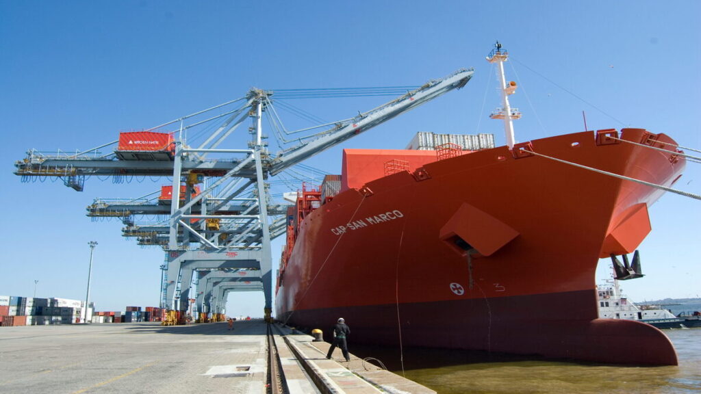 Puerto de Montevideo, contenedores, TCP, Montevideo