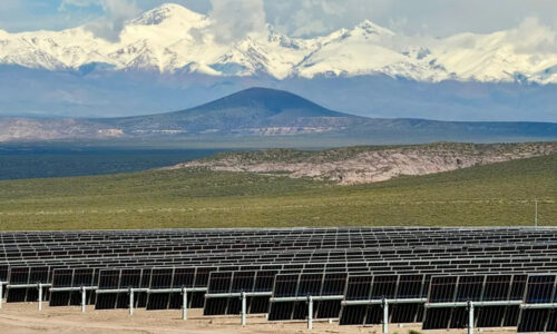 Mendoza: el Parque Solar San Rafael comenzó a operar de manera anticipada, con la entrada en servicio de 140 MW