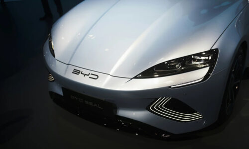 Tesla, BYD, Autos Eléctricos, Movilidad Eléctrica, Industria Automotriz, Mercado Global, China, Estados Unidos, Tecnología,